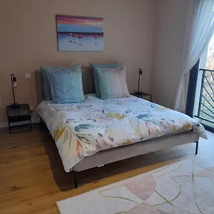 Francine Bed & Breakfast
